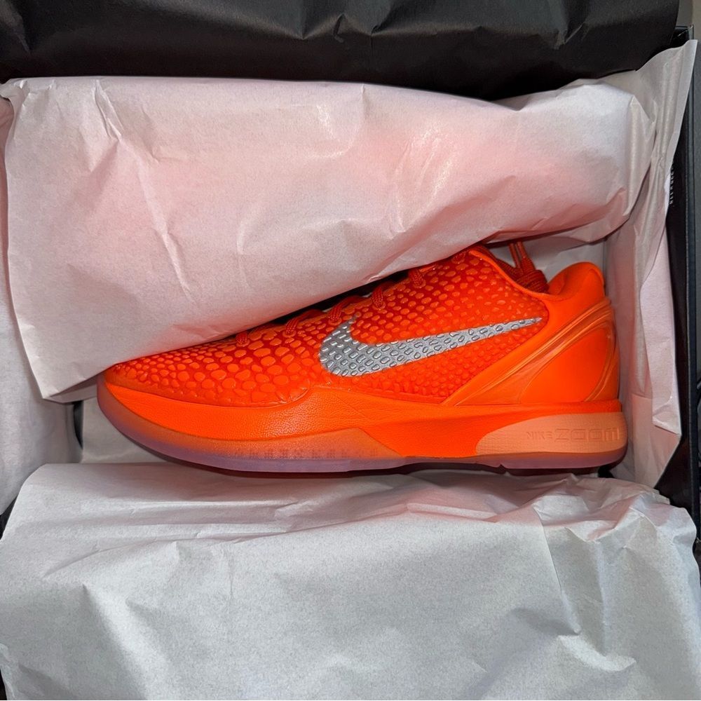 Authentic New in Box Kobe VI Protro Orange Basketball Shoes Size M-8.5 /Women-10